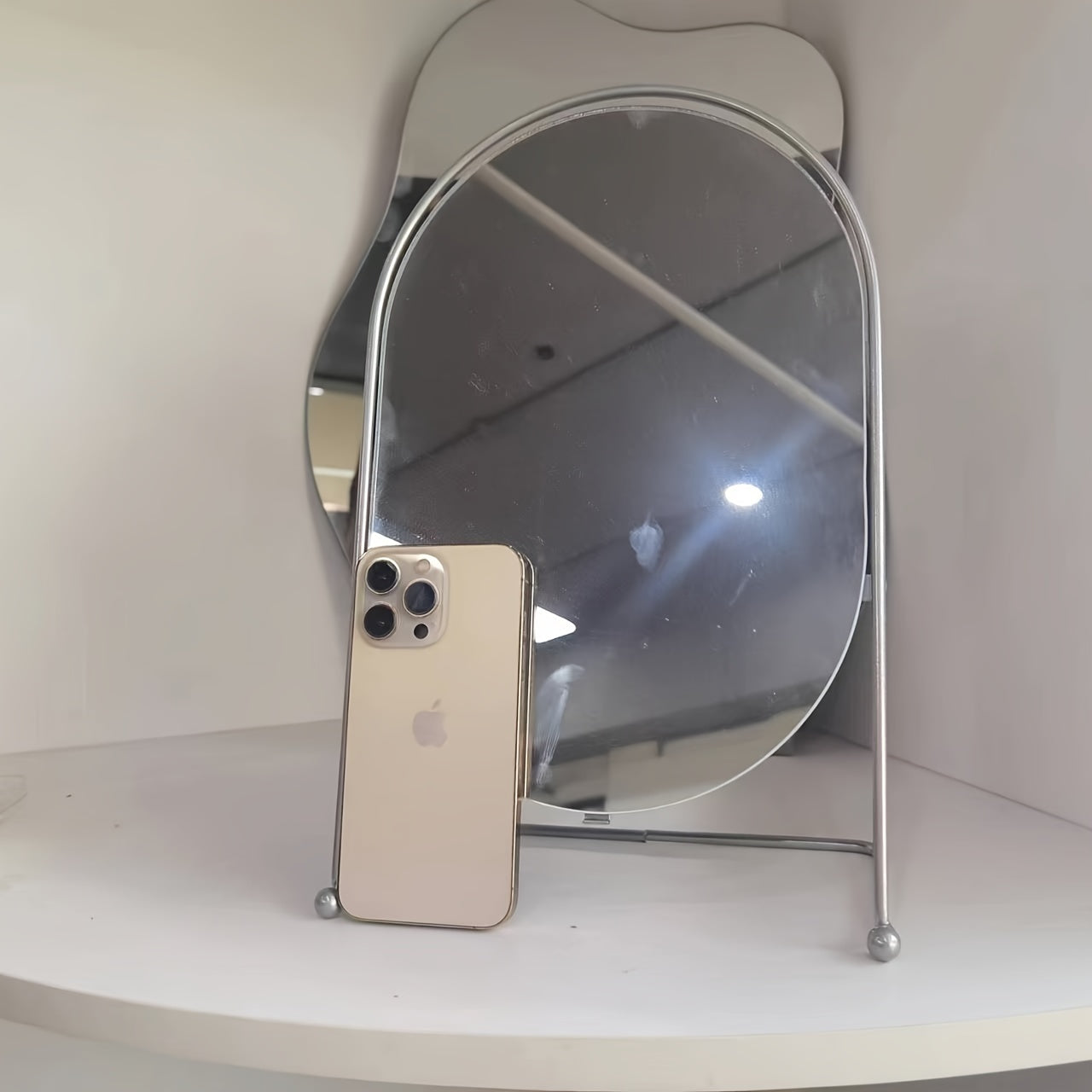 Portable & Chic Stainless Steel Makeup Mirror – Tabletop, Crystal Clear Glass, Ideal for Decor & Grooming