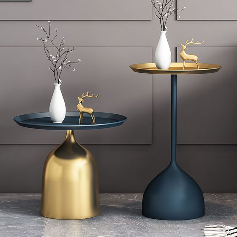 Modern Metal Sofa Side Table, Minimalist Round Balcony Tea Table, Living Room Corner Display Stand, Uncharged Office Presentation Table